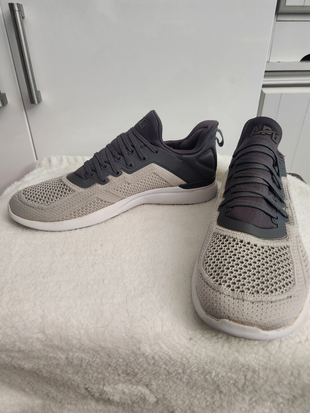 APL Men's Knit Athletic Sneakers in Light Gray and Charcoal - Picture 5 of 6